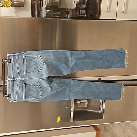 💕MOTHER💕 Mid Rise Dazzler Ankle Fray Jeans - Riding The Cliffside 28 NWOT - Picture 13 of 16